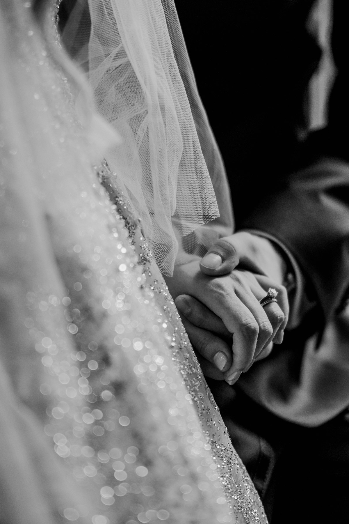 Verlobungsring an Hand der Braut