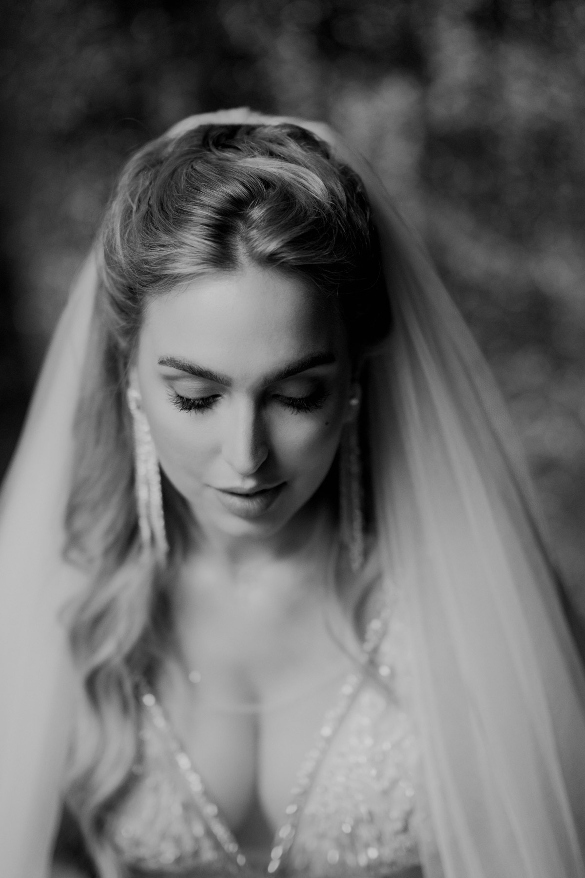 Braut Portrait in Schwarz-Weiß