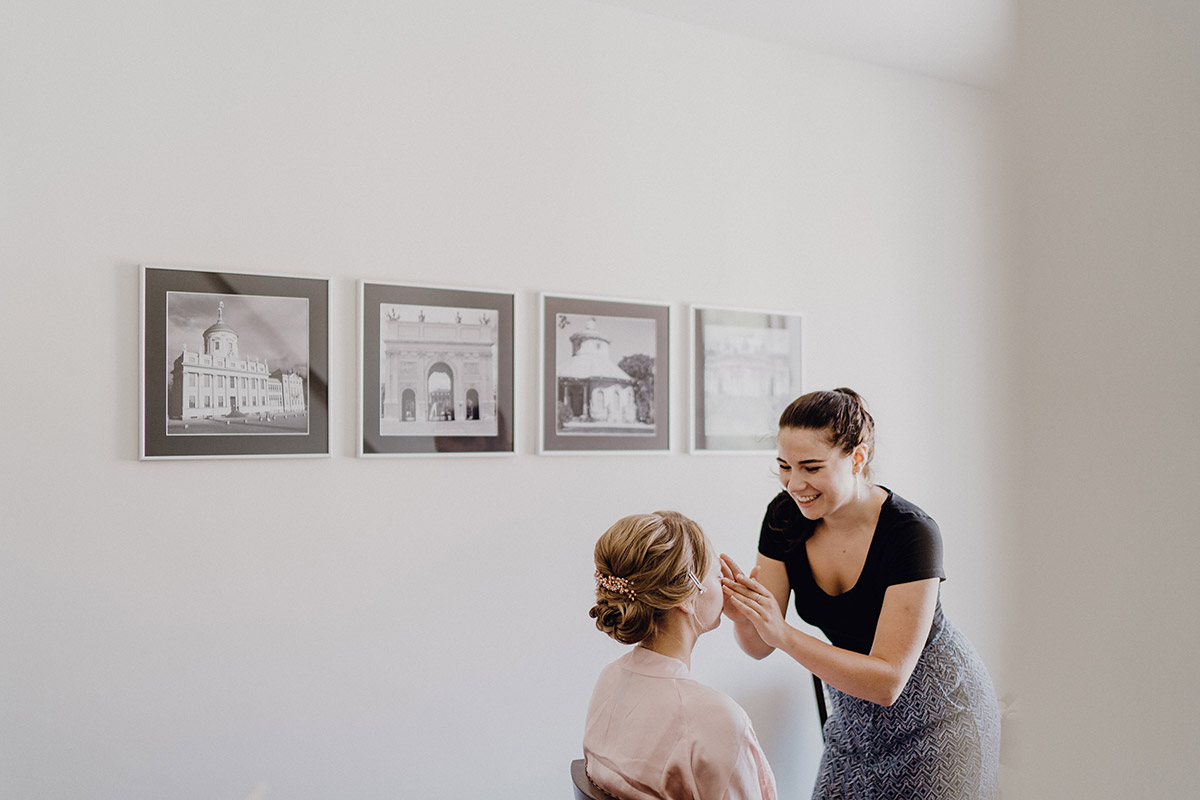 Getting Ready der Braut im Hotel Brandenburger Tor Potsdam