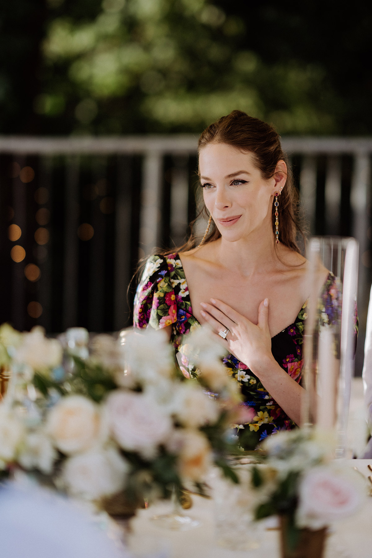 Emotionale Gäste bei der Hochzeit