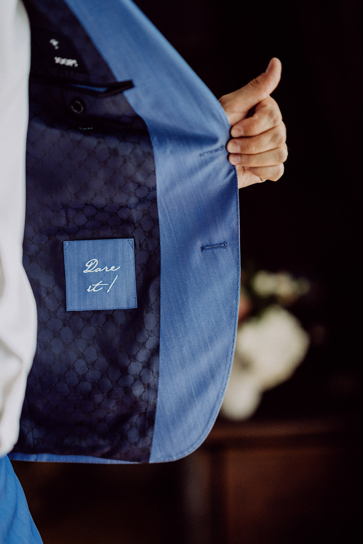 Hochzeitsspruch - Dare it! - im Bräutigamanzug