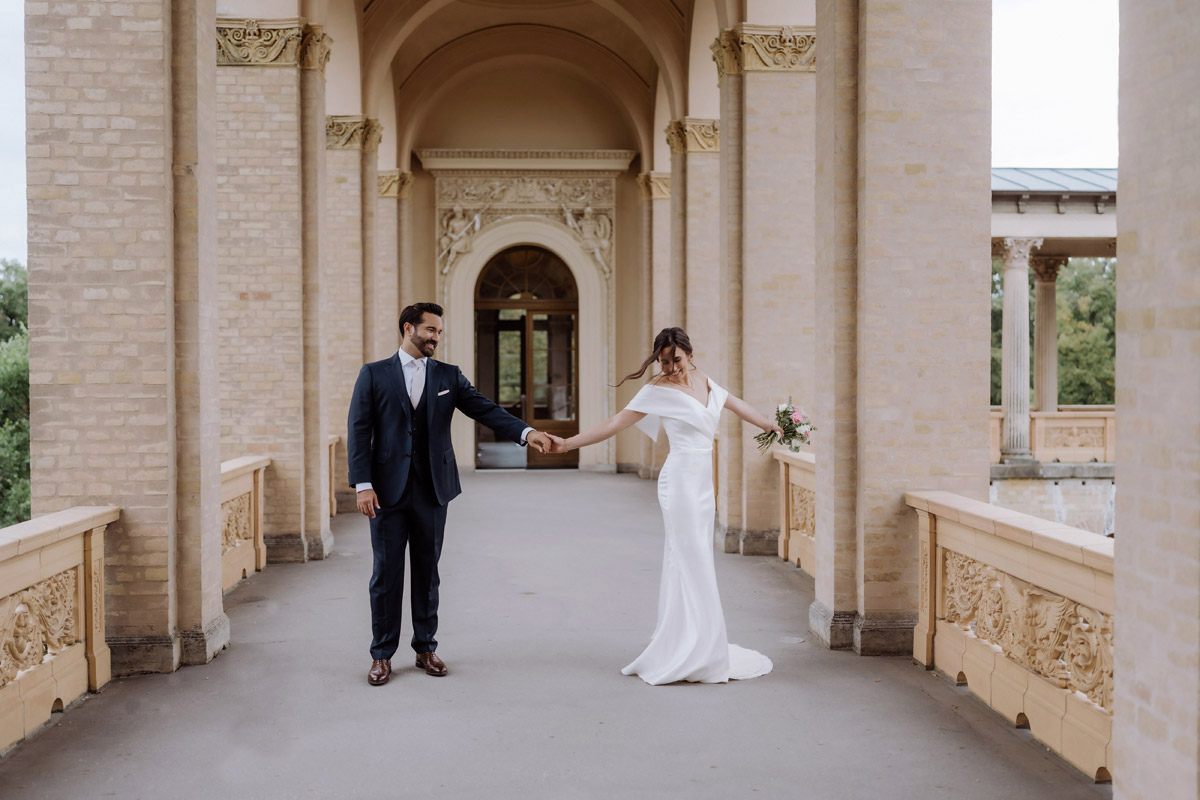 Schloss Belvedere Hochzeitsfotografie und Videografie: Tanzendes Brautpaar