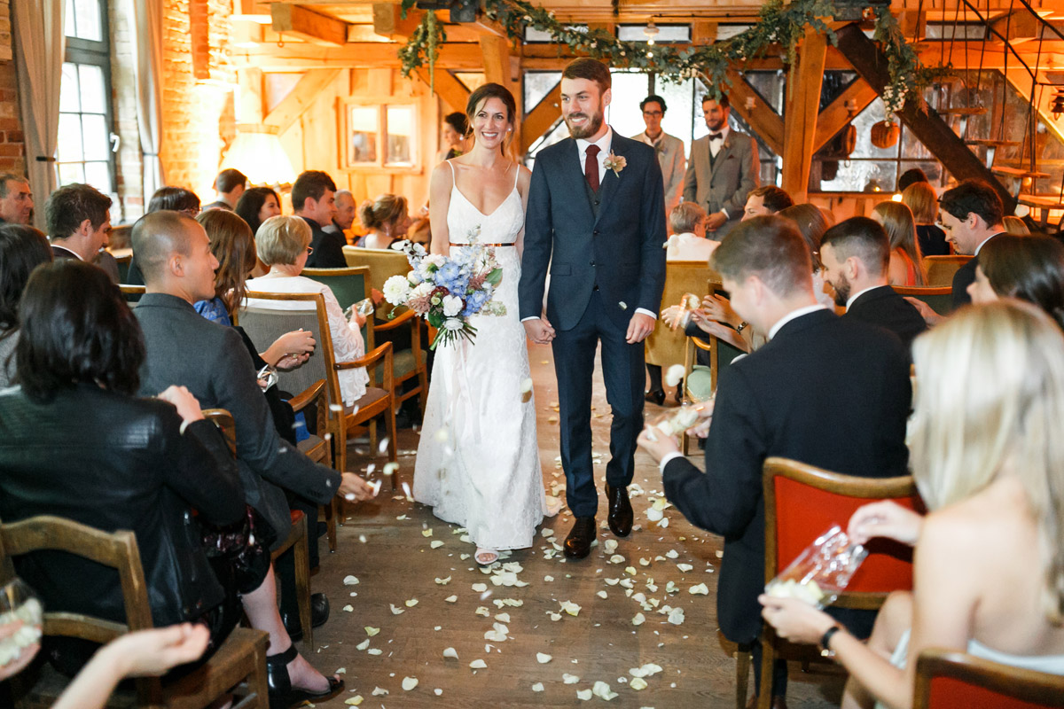 Auszug nach Heirat in der Alten Schmiede Berlin